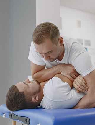 Chiropractor FAQs Chiropractor FAQs